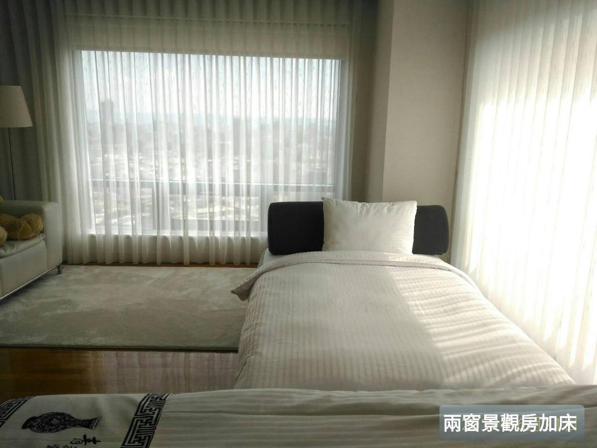 Corner Inn Taichung Extérieur photo